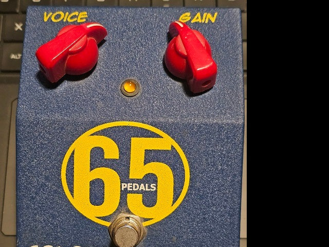 ギター 65AMPS COLOUR BOOST 65amps Colour Boost Pedal Demo - Sweetwater Sound - YouTube
