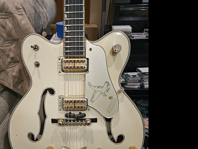 1961 Gretsch White Falcon 6136