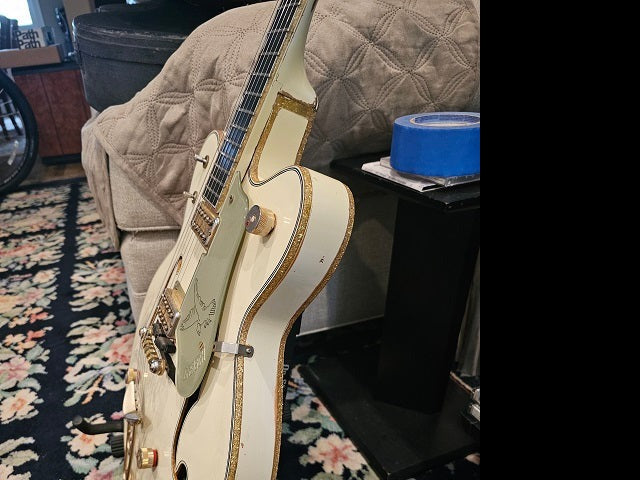 1961 Gretsch White Falcon 6136