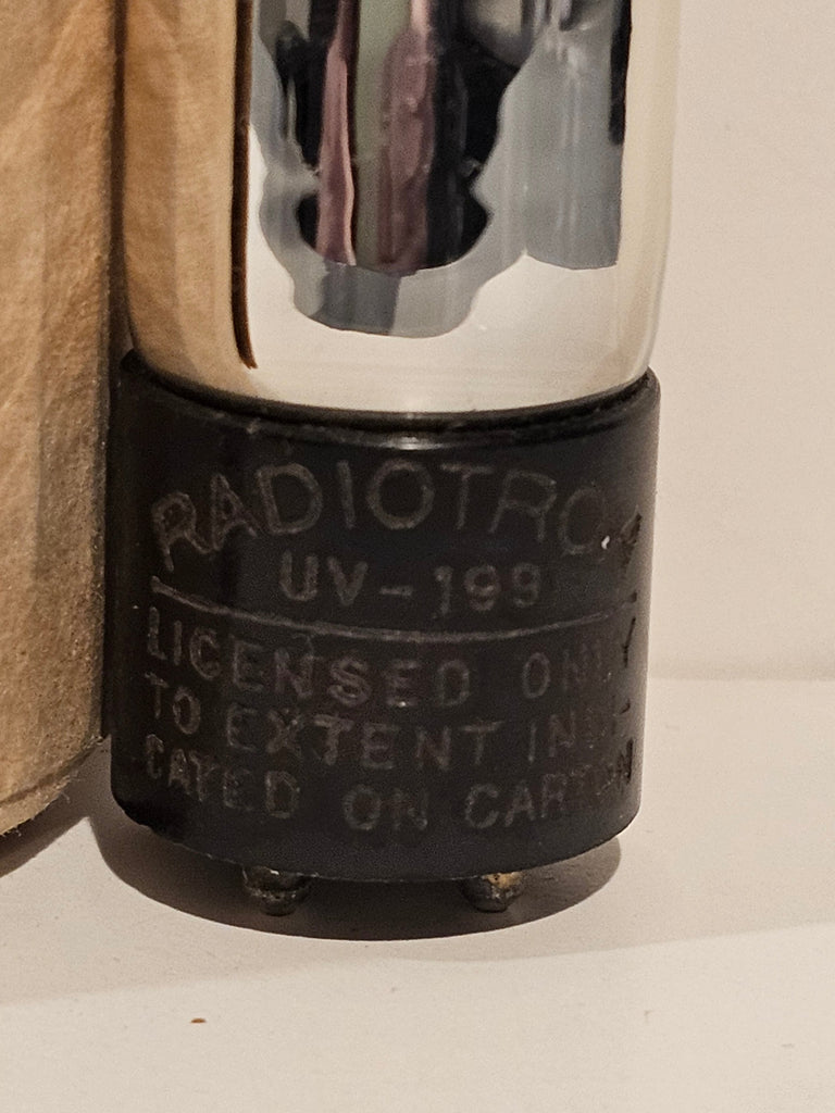 RCA UV-199/3 volt