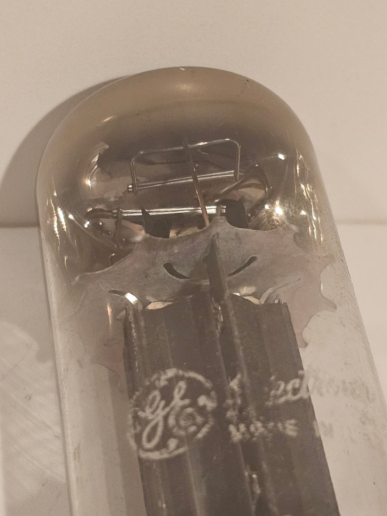 NOS GE RCA 7027A D getter