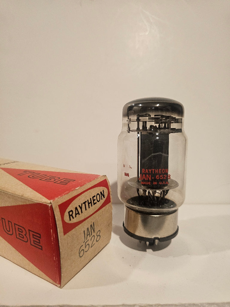New old stock Raytheon JAN 6528